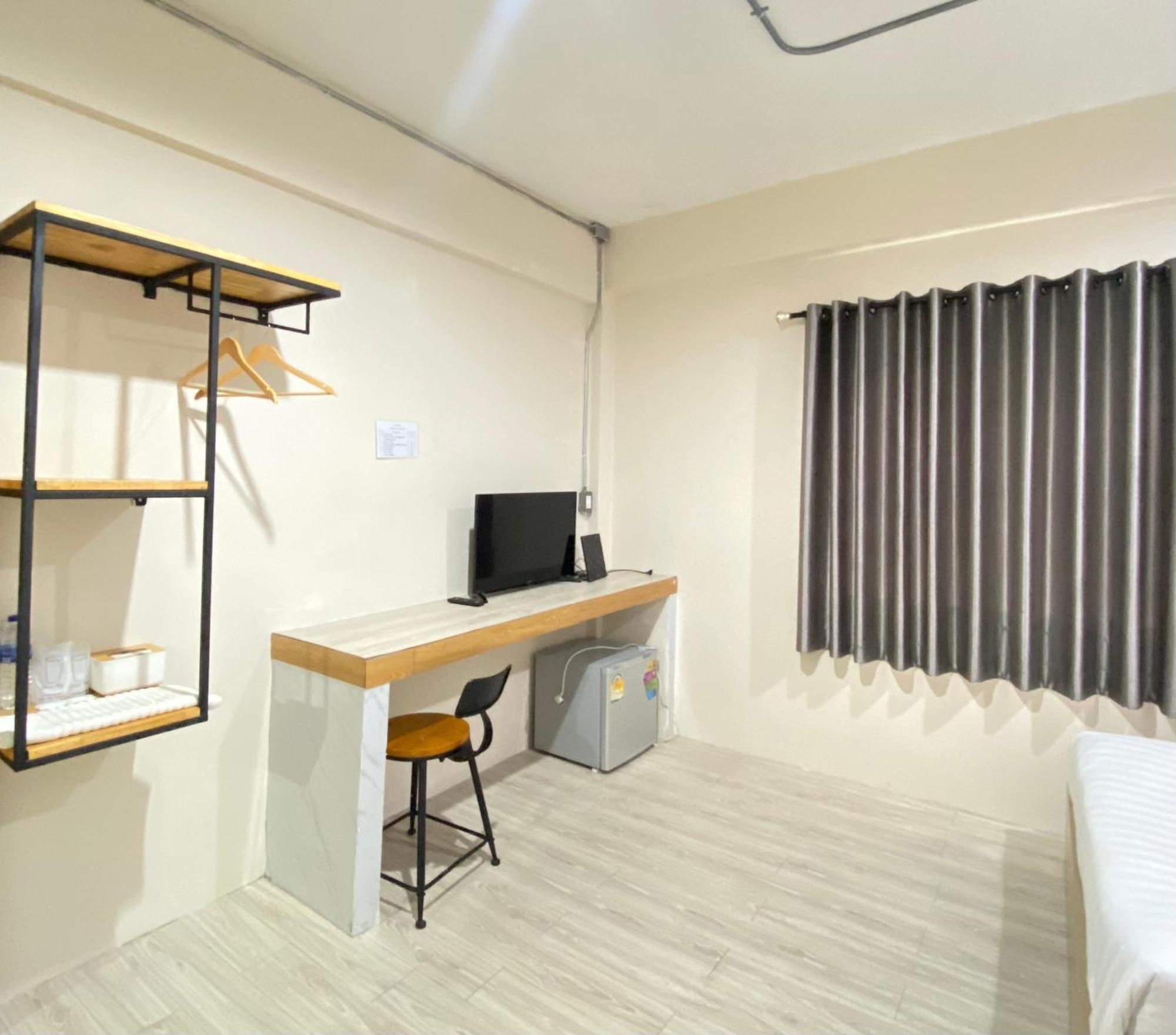 ซับรูมโฮเทล Subroom Hotel Surat Thani Buitenkant foto